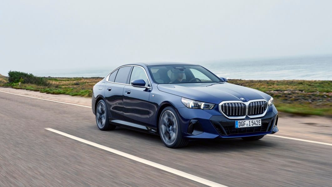 BMW i5 eDrive40 Sedan — image 2