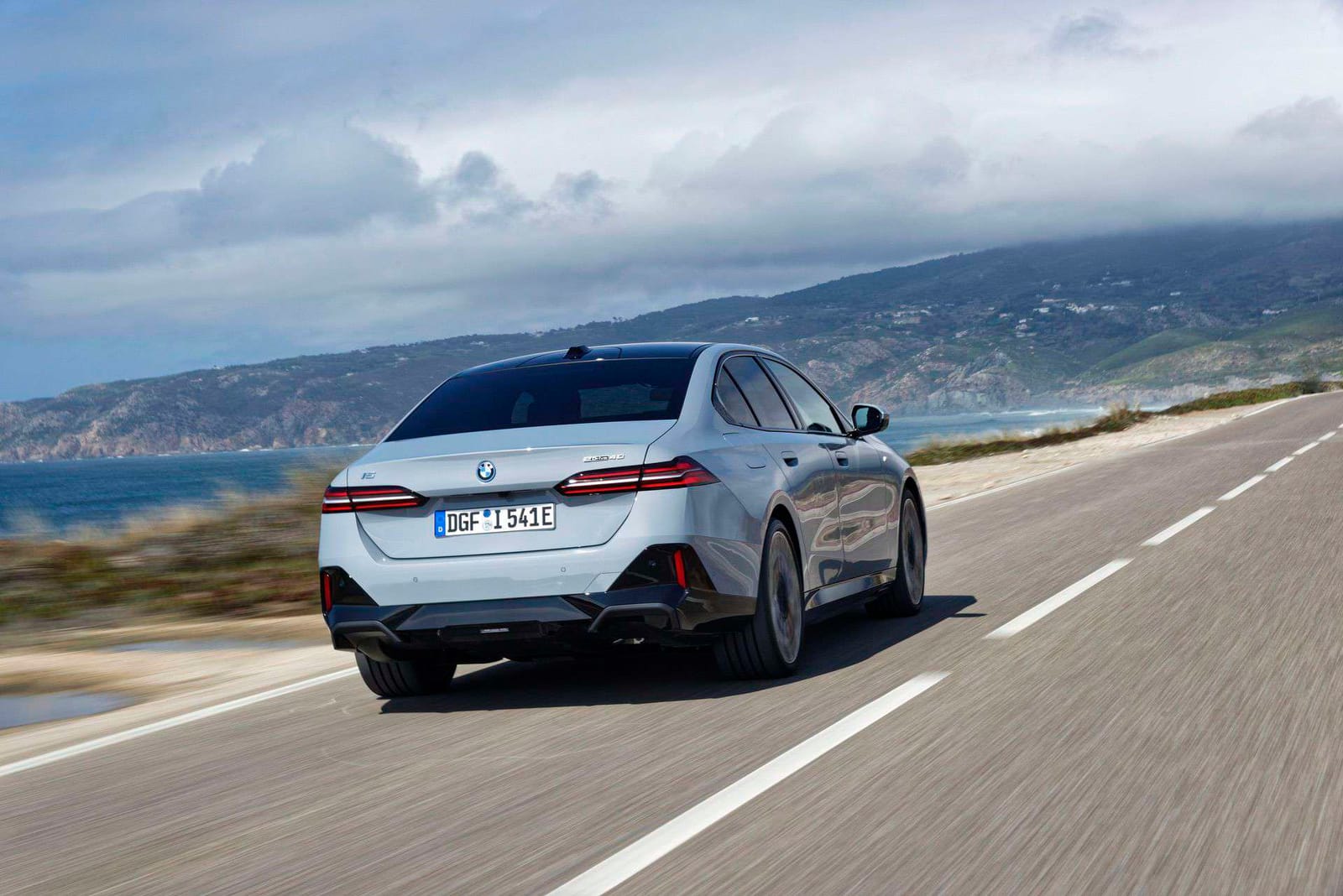 BMW i5 eDrive40 Sedan — image 3