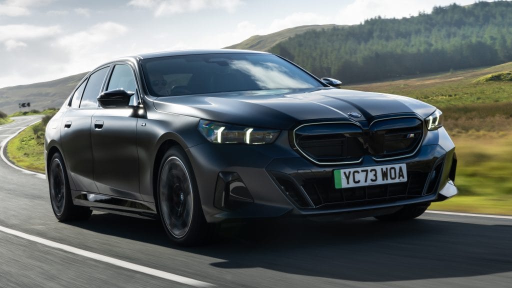 BMW i5 M60 xDrive Sedan — image 2