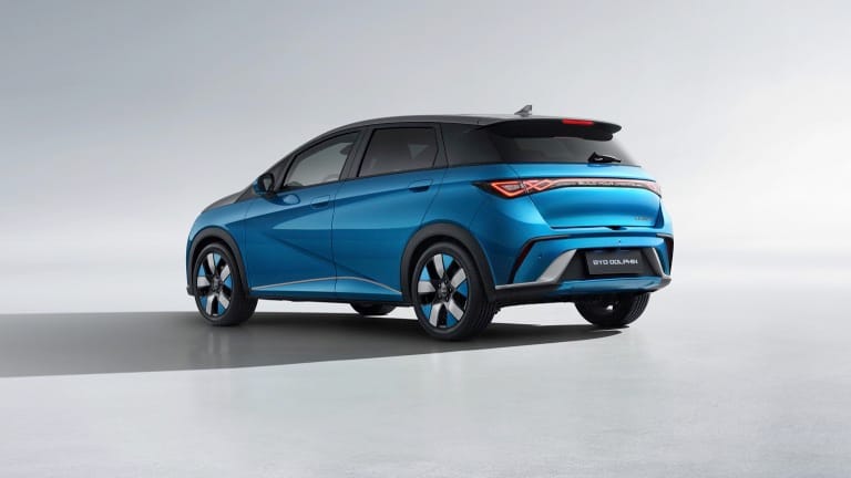 BYD DOLPHIN 60.4 kWh — снимка 3