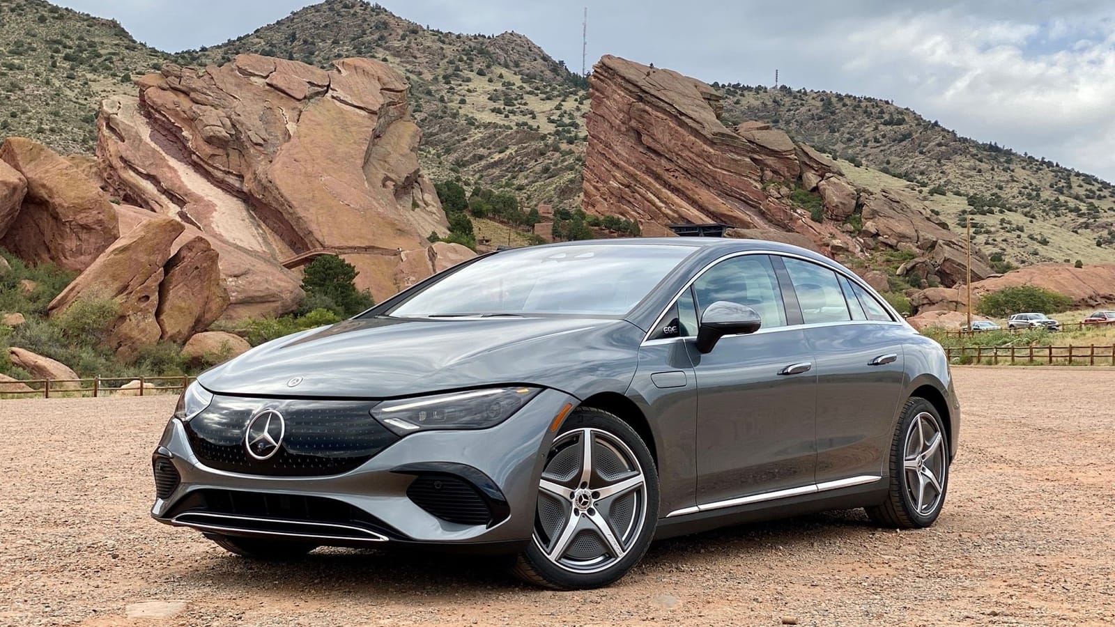 Mercedes EQE 350+ — снимка 4