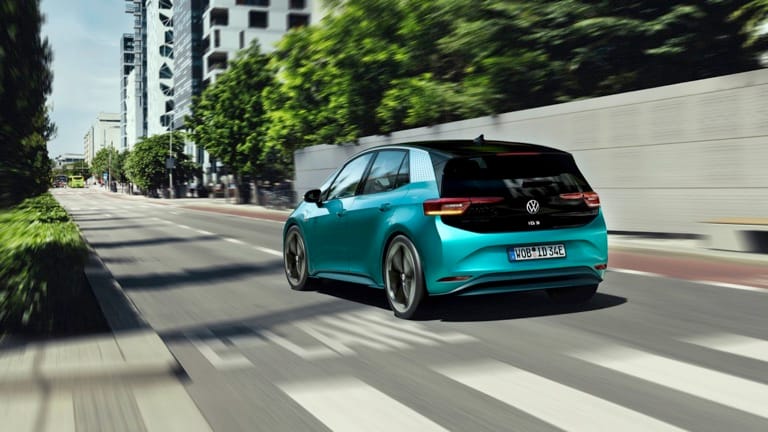 Volkswagen ID.3 Pro — image 2