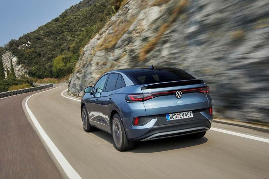 Volkswagen ID.5 Pro — image 2