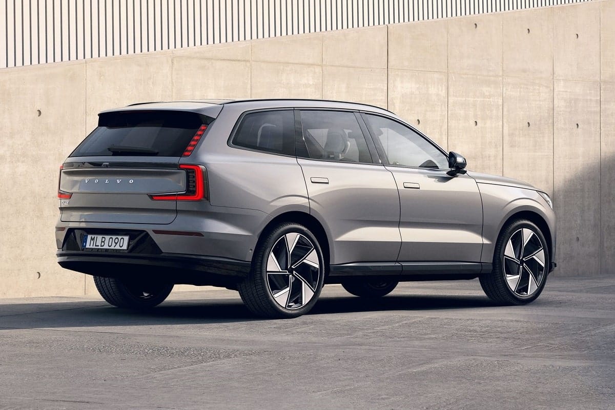 Volvo EX90 Twin Motor Performance — снимка 2